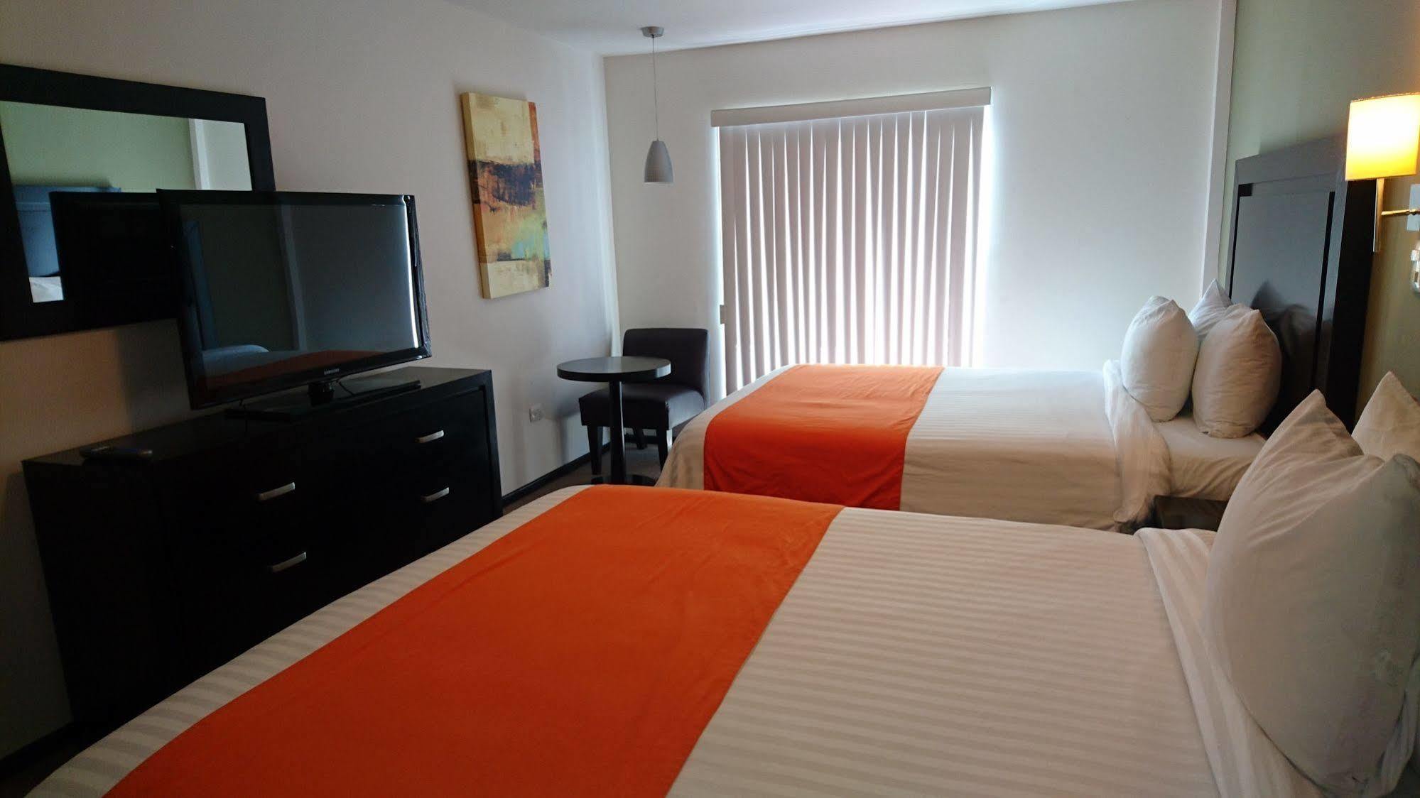 Hotel Nuvo サルティーヨ エクステリア 写真